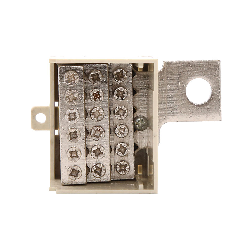 160510 空開(kāi)25-70左組合一進(jìn)十八出