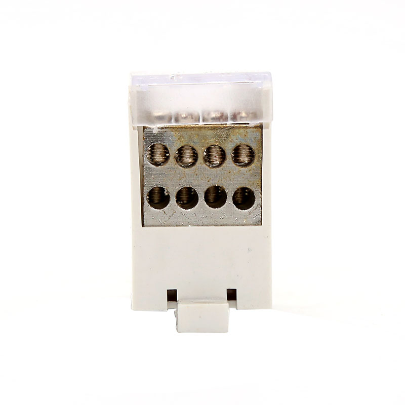 160525 空開(kāi)NB10-35一進(jìn)八出