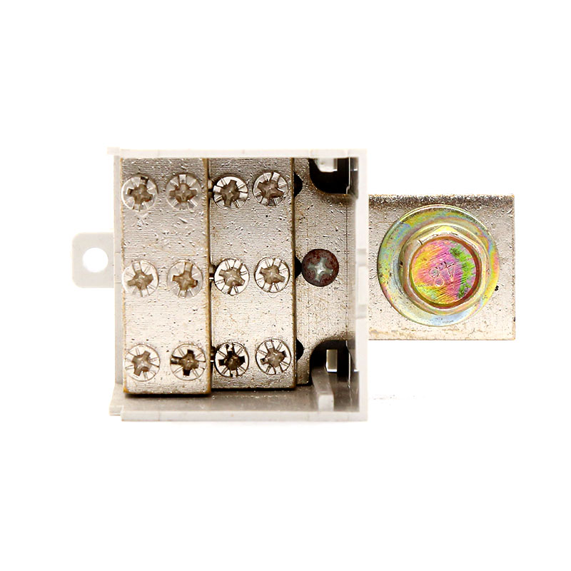 160538 空開NB25-70一進(jìn)六出