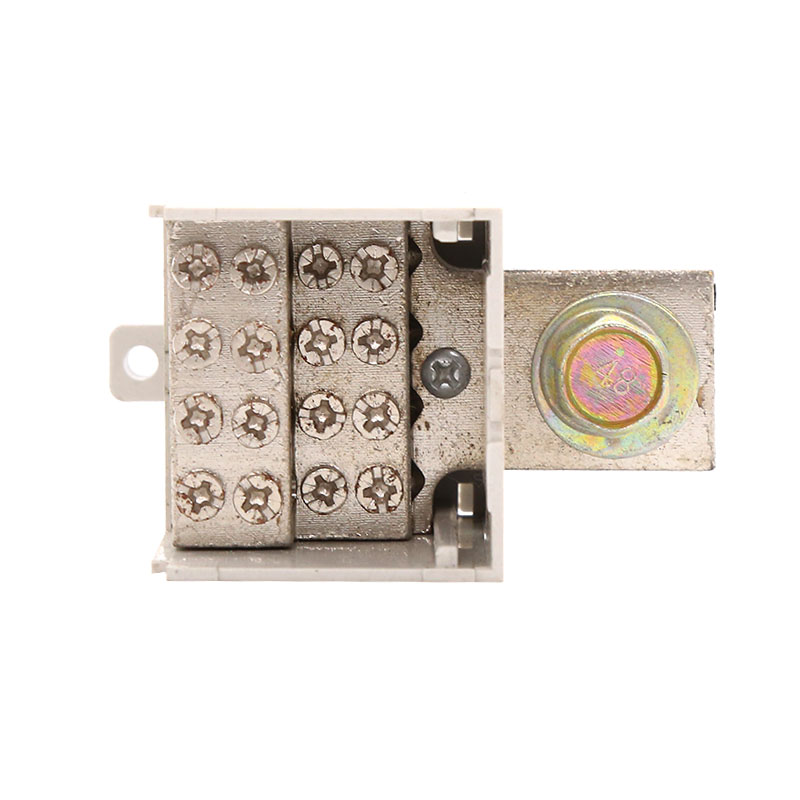 160539 空開NB25-70一進(jìn)八出