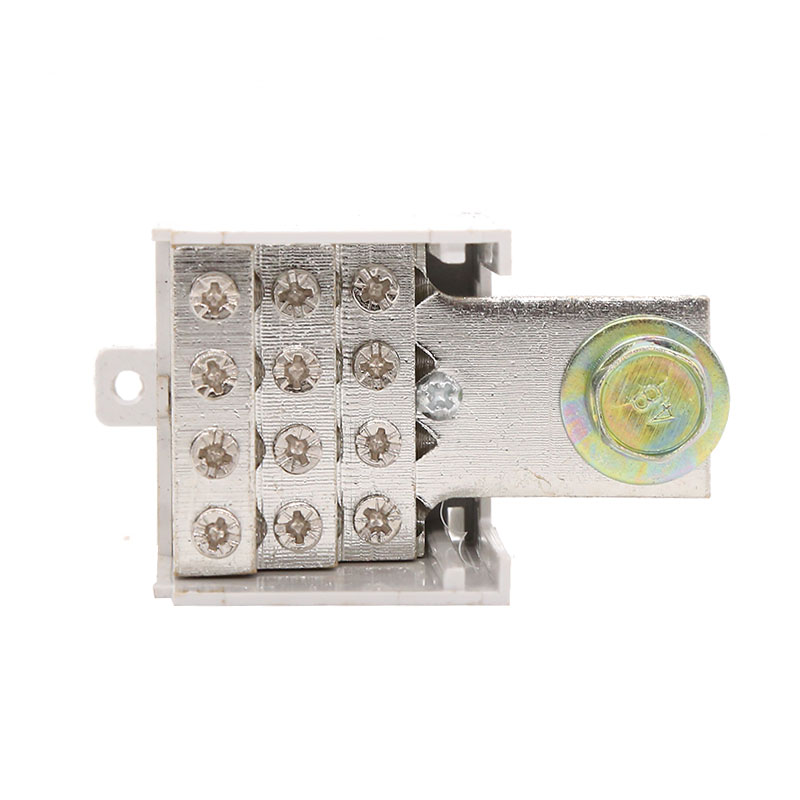 160541 空開(kāi)NB25-70一進(jìn)十二出